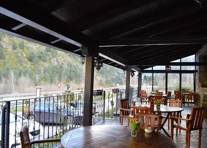 Hotel La Fuen Bielsa